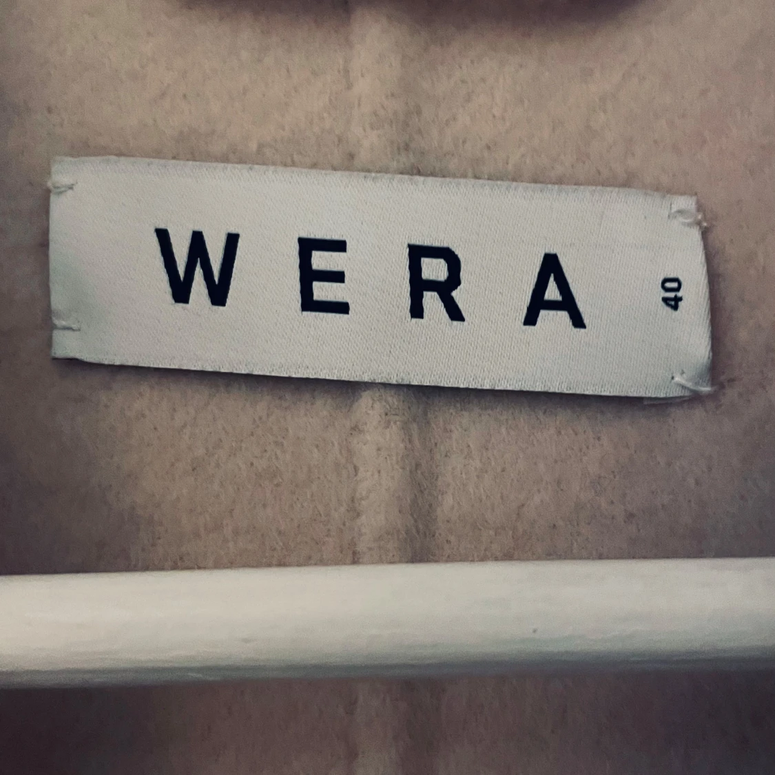 Offwhite Wera kappa ull  - 91