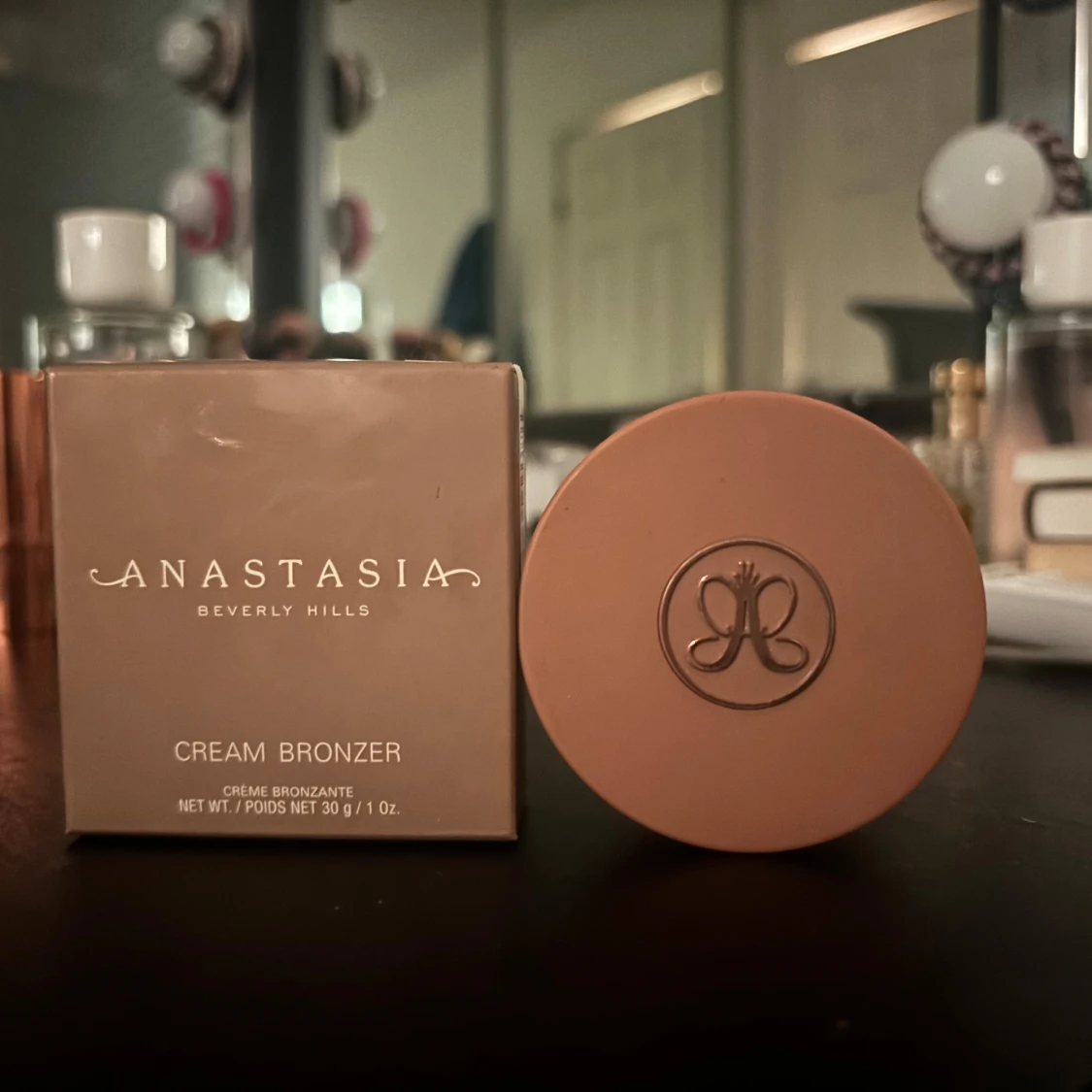 Anastasia Beverly Hills Cream Bronzer