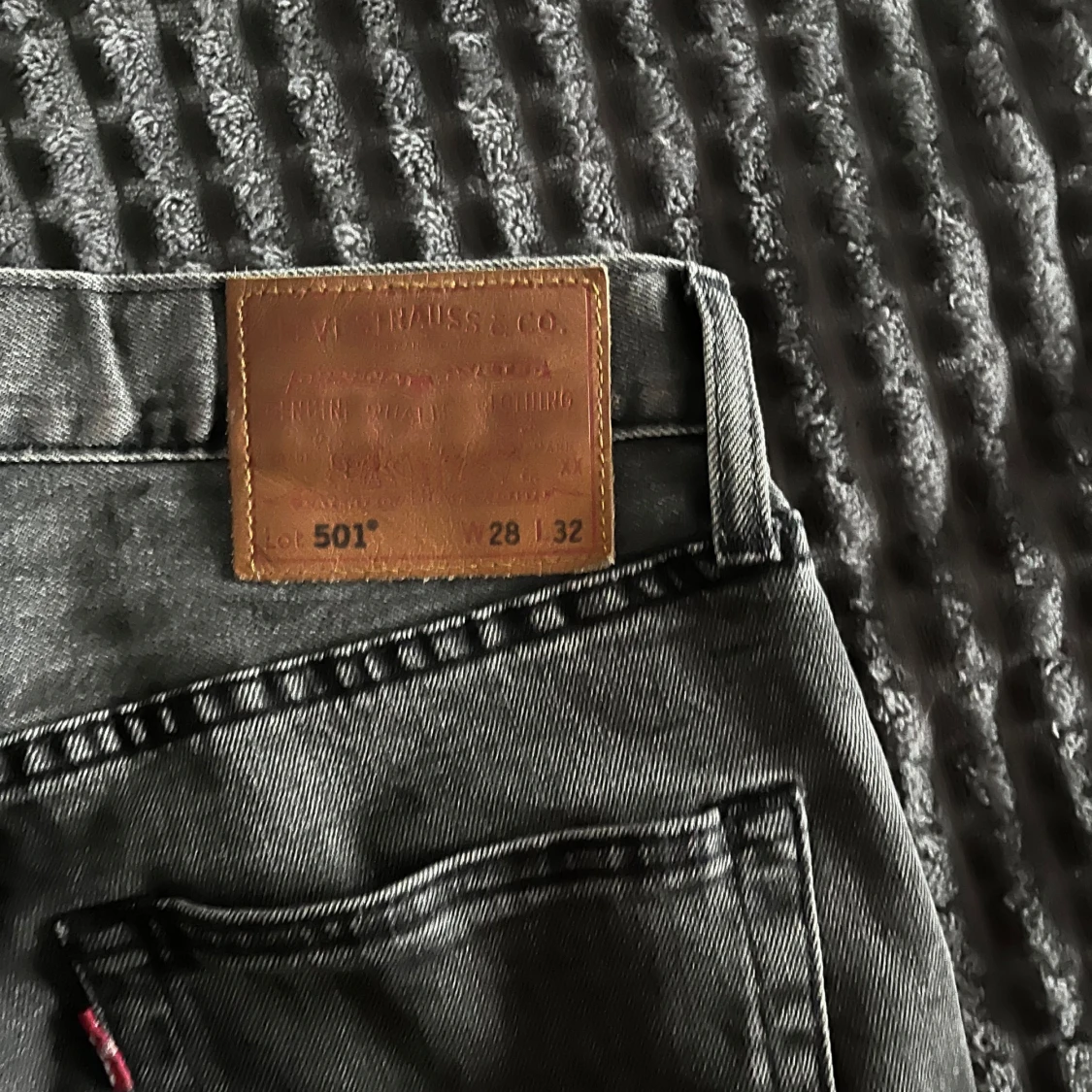 Grå Levis 501 jeans - 90