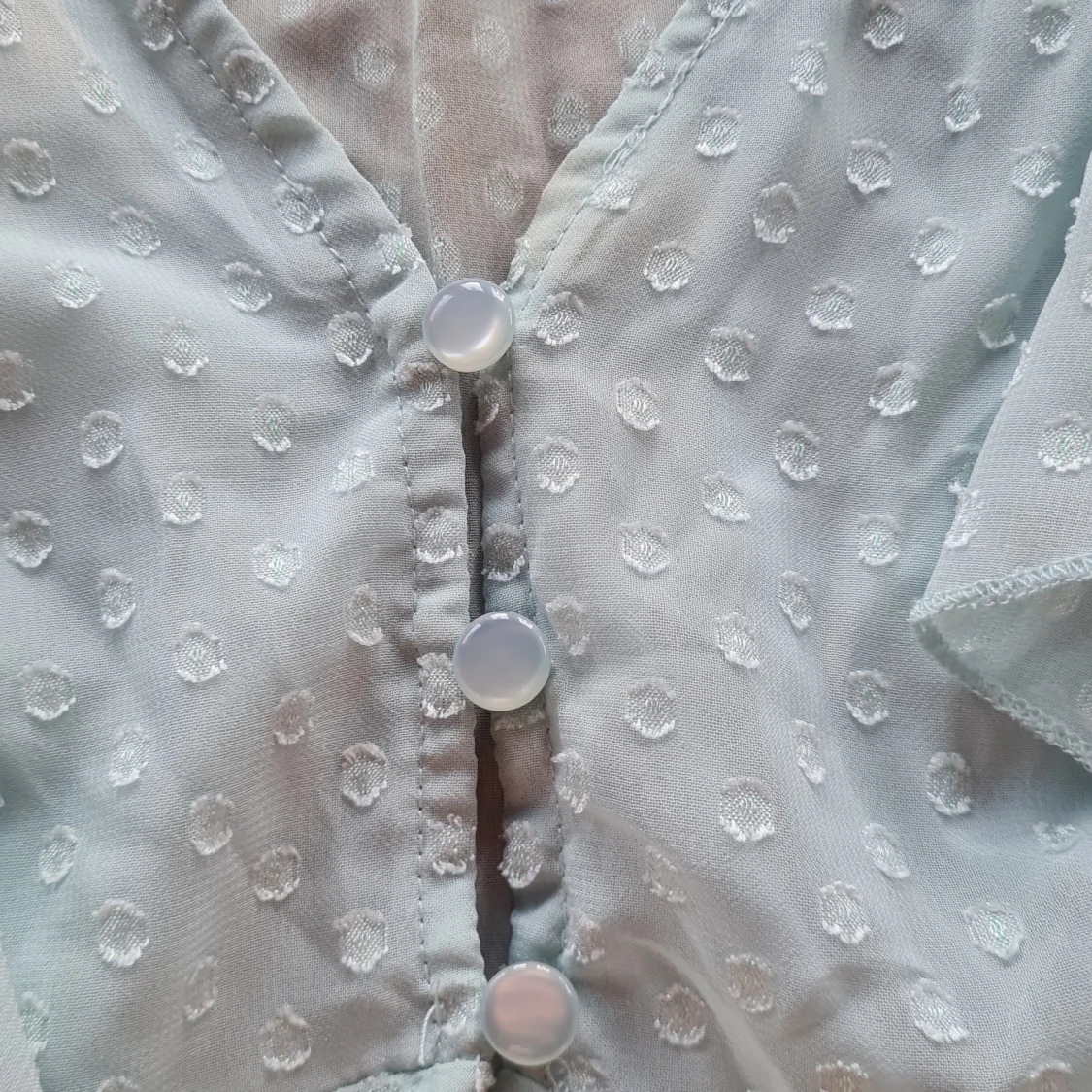 En super somrig fin MINTGRÖN tröja - 92