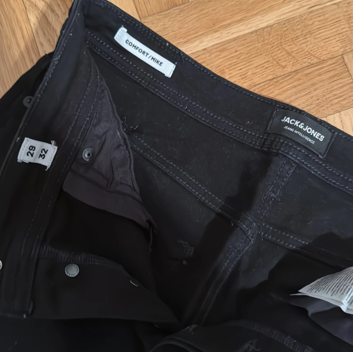 Svarta jeans från Jack & Jones - 92