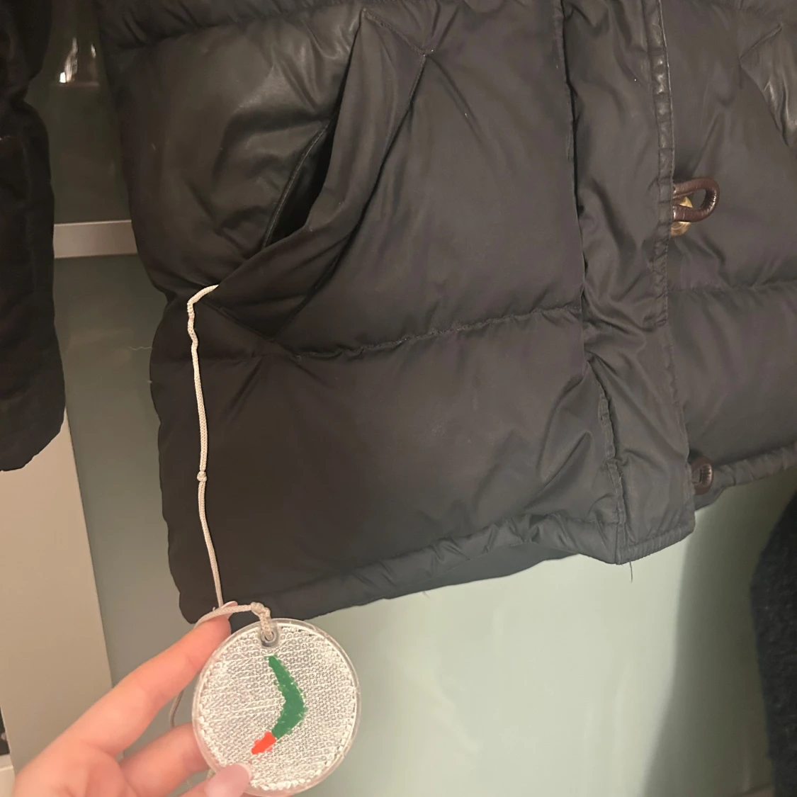 Svart dunjacka från Boomerang - 91