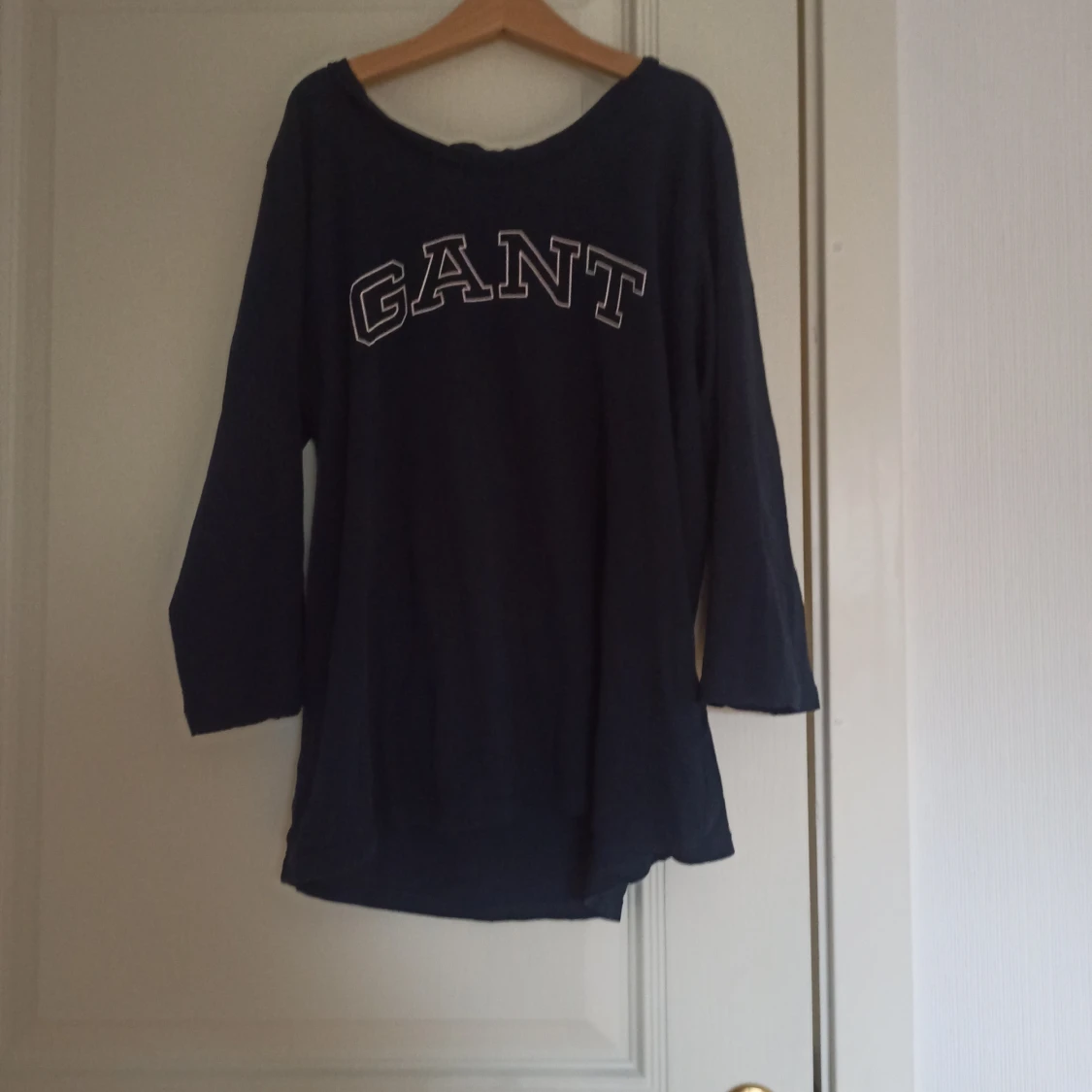 Mörkblå långärmad tröja från Gant - 91