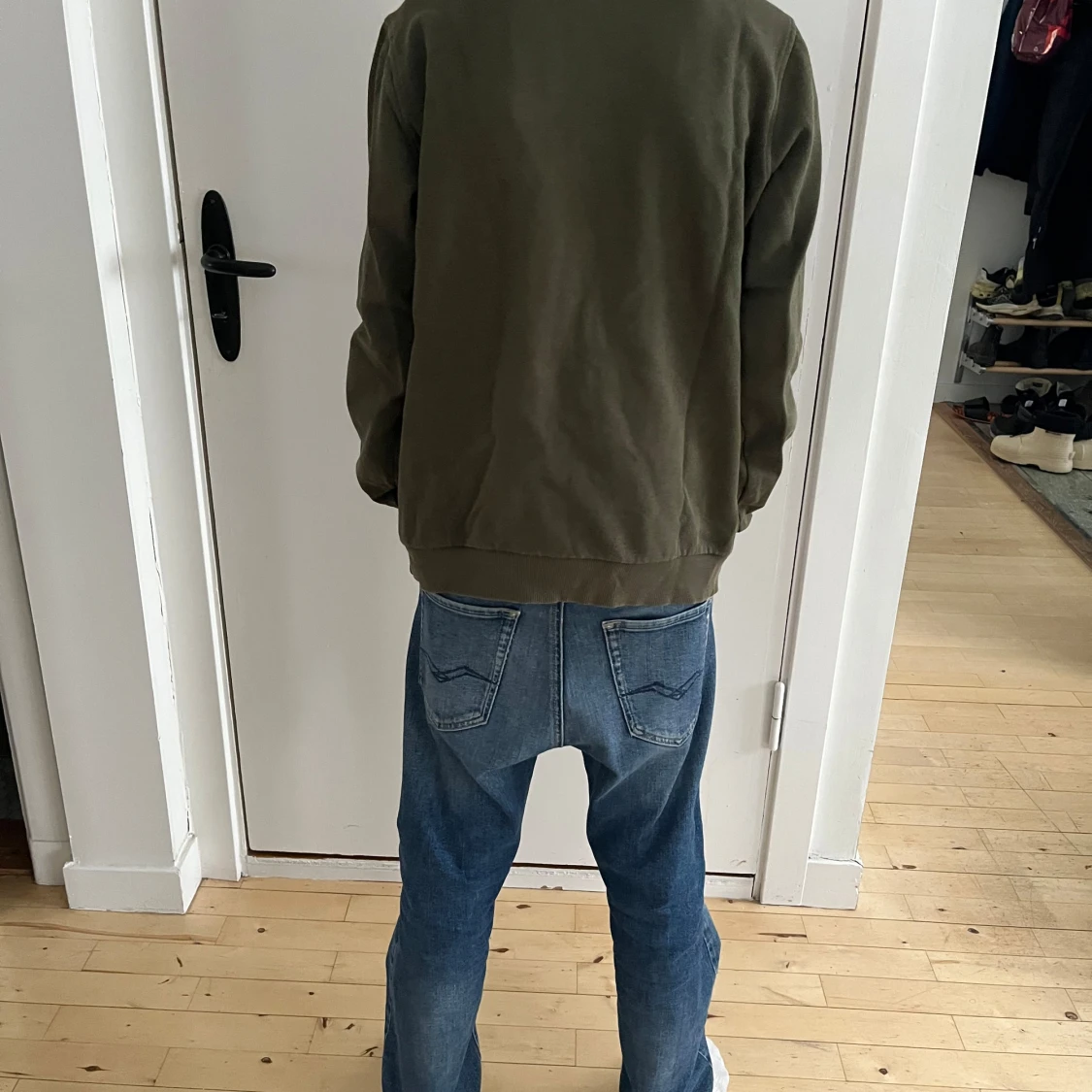Olivgrön sweatshirt från Ellesse - 90