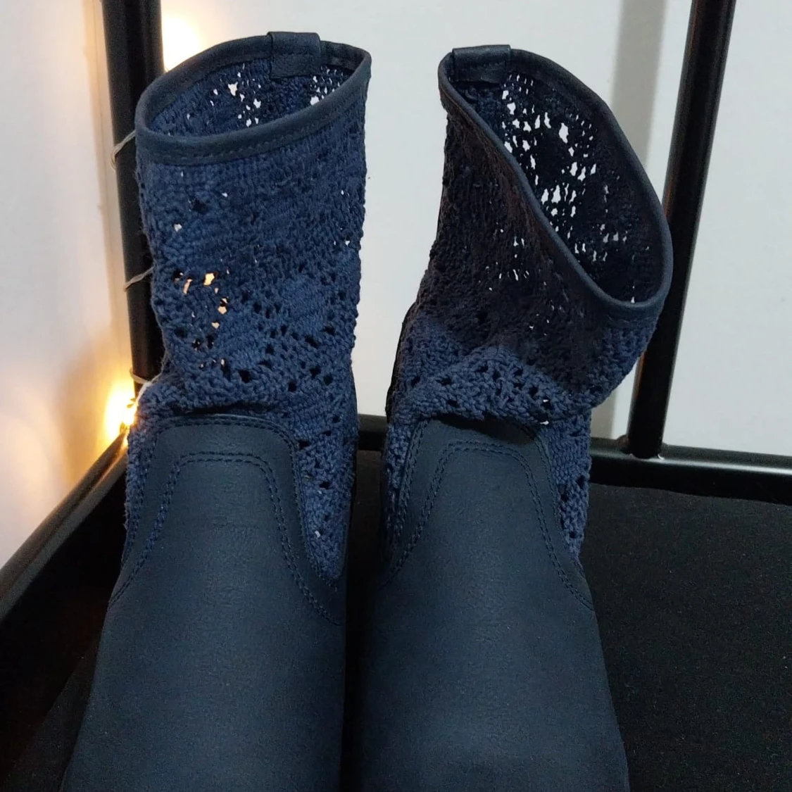 Mörkblå boots från Venca - 1