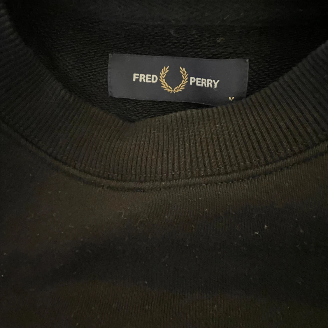 Svart tröja från Fred Perry - 1