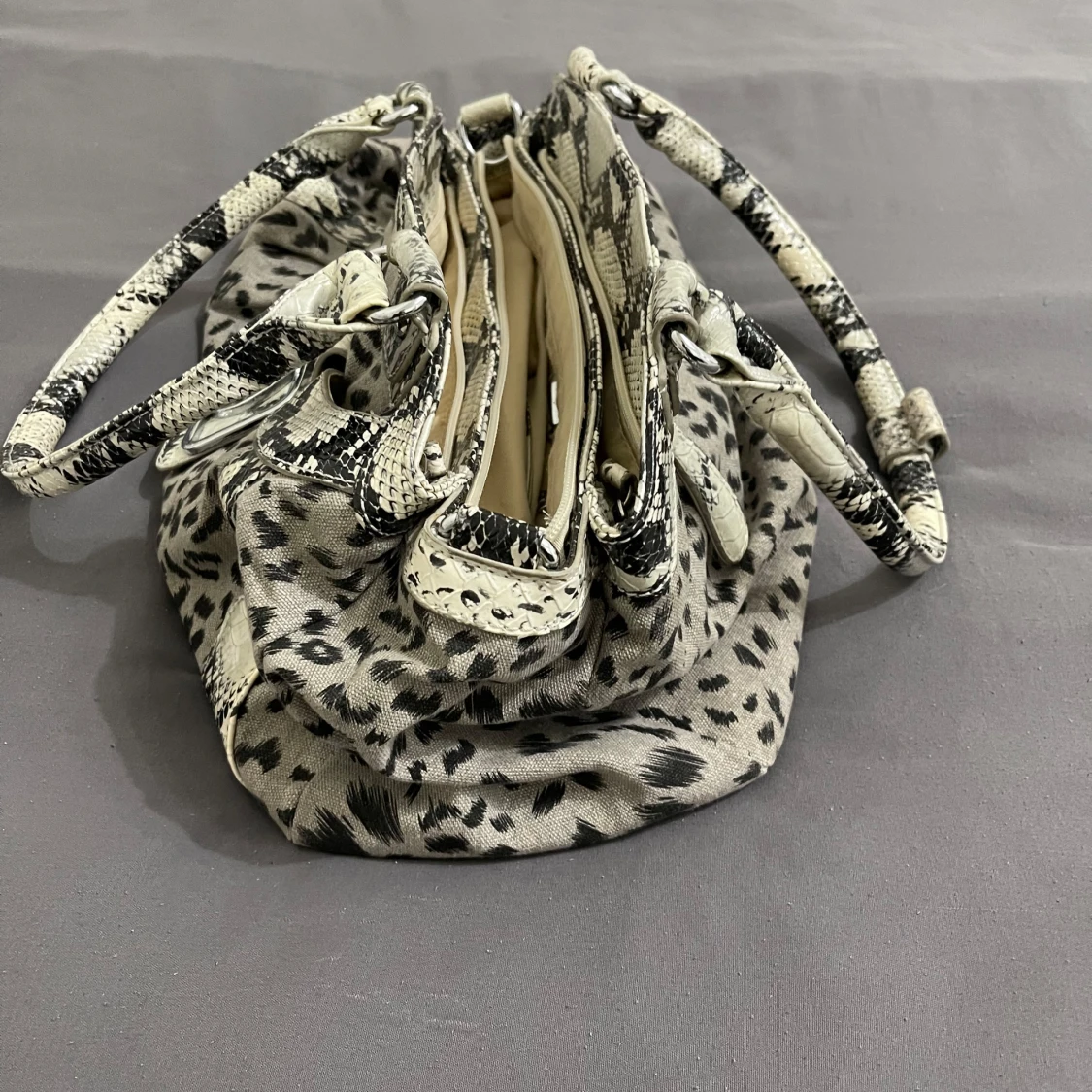 Vit Leopard väska - 3