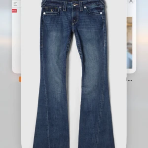 true religion - använda en gång för jag råka köpa fel storlek så dem är som nya💗