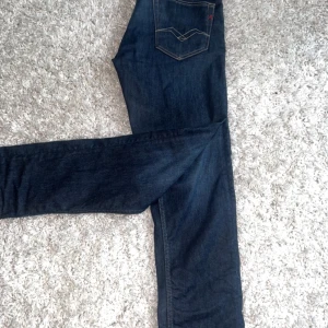 Replay jeans  - Säljer detta replay jenas pågrund av att de inte används. Inga defekter o är knappt använda|pris kan diskuteras 