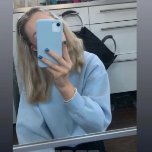 Fin tröja  - Blå sweatshirt 