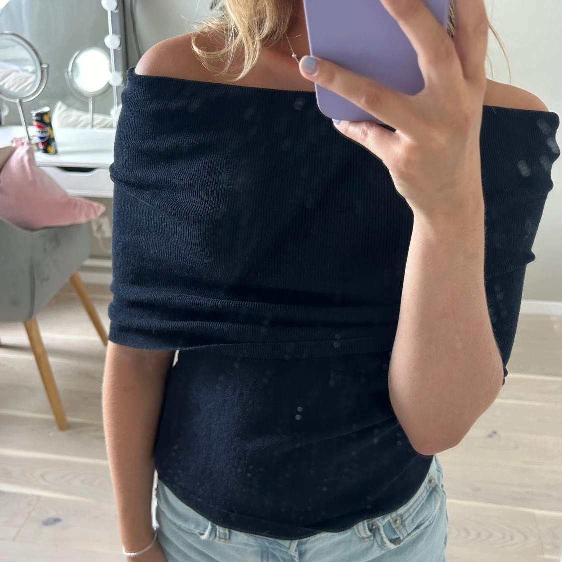 Svart offshoulder topp från Zara - 90