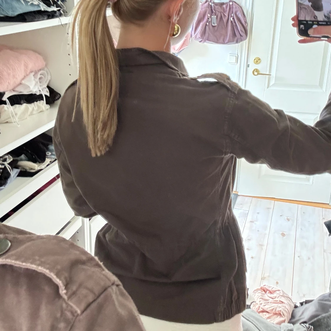 Mörkgrön jacka - 91