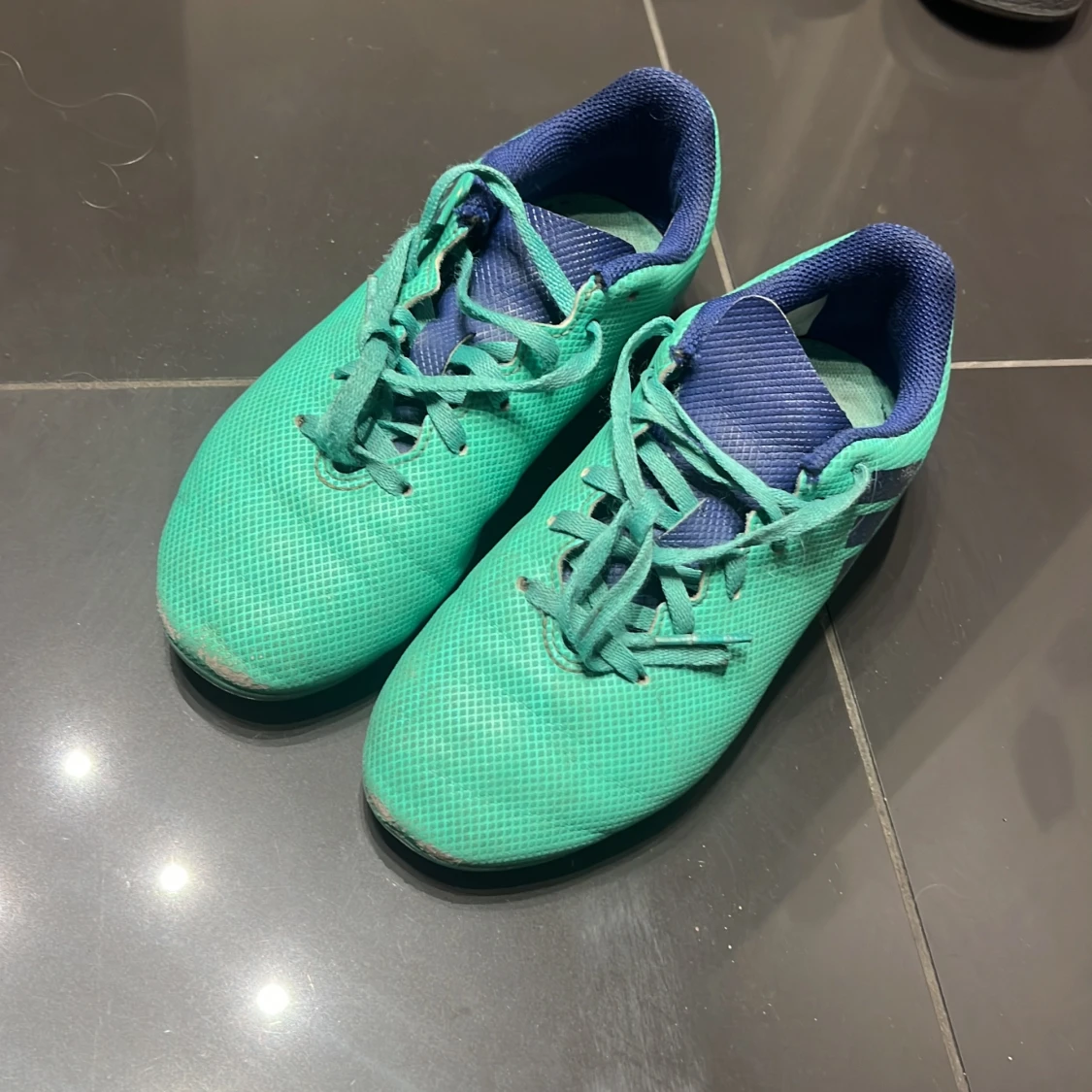 Fotboll skor vi kan prata om pris privat - 92