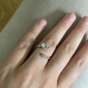 Ring - Säljer denna ring från Carolina svidbom 💕