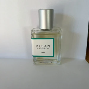 Clean parfym - rain  - Clean Edp 30 ml - rain  Sparsamt använd