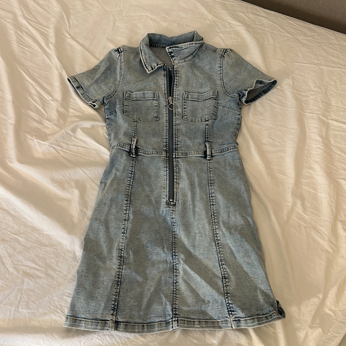 Jeans klänning. Sommrig och fin