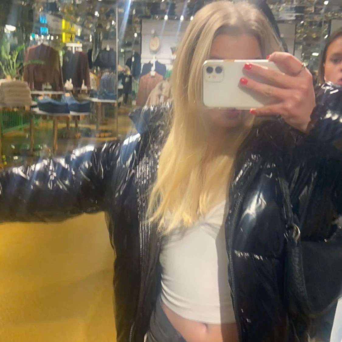 Glansig vinterjacka - 91