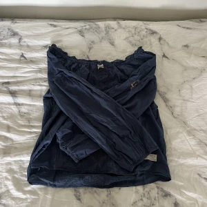 Blus - Jättefin blus från Odd Molly<3