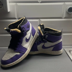 Nike zoom jordan - Säljer ett par nice zoom air Jordan, skicka 9/10  Storlek 42  