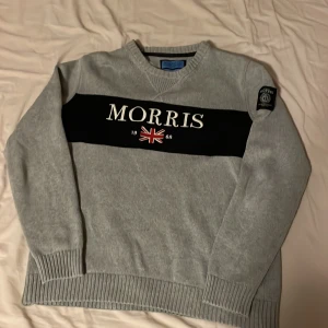 Morris tröja - Stickad morris tröja- storlek s lite stor för mig som är 182- inga defekter, knappt  använd- hör av dig vid funderingar😁