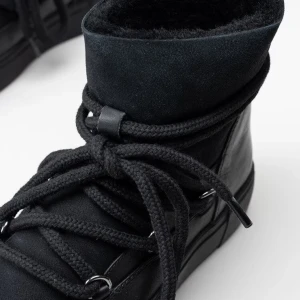 Philip hog skor - Skor från philip hog. Liknar inukki fast dessa är lite mer vatten tåliga och bättre sula, köpta för 1600