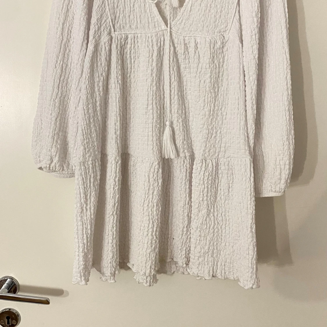 Vit klänning från Pull&Bear - 90