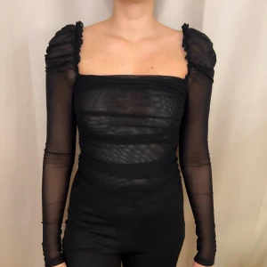 Topp mesh - Oanvänd från shein. Mesh