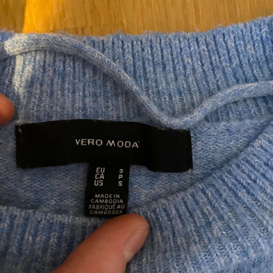 Ljusblå stickad tröja från Vero Moda - 90