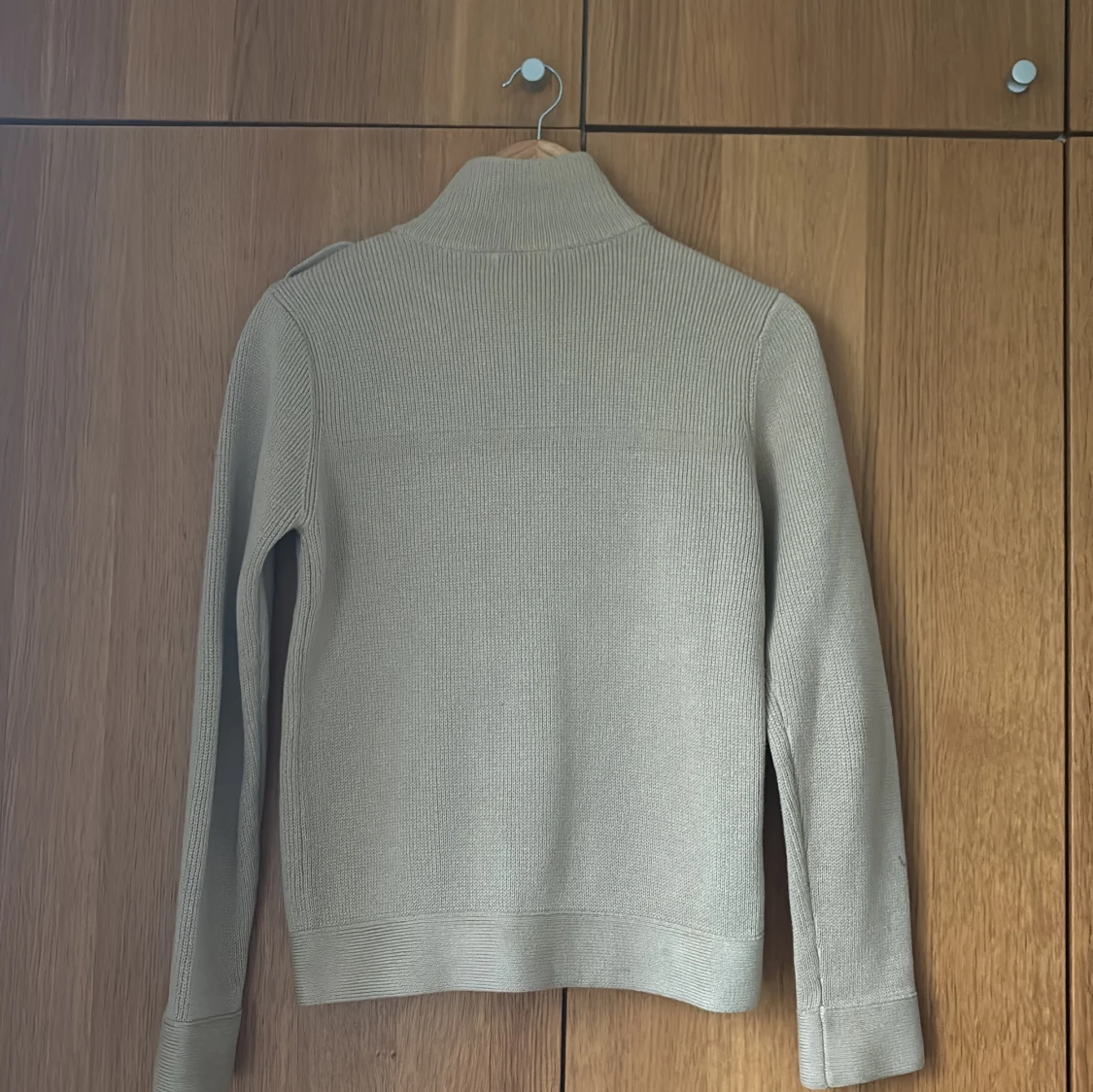 Stickad Beige kofta från Filippa K - 90