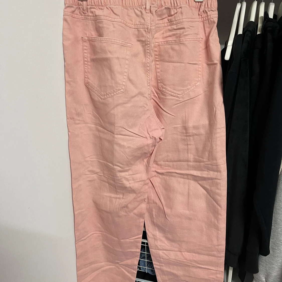 Rosa byxor från 157 - 92