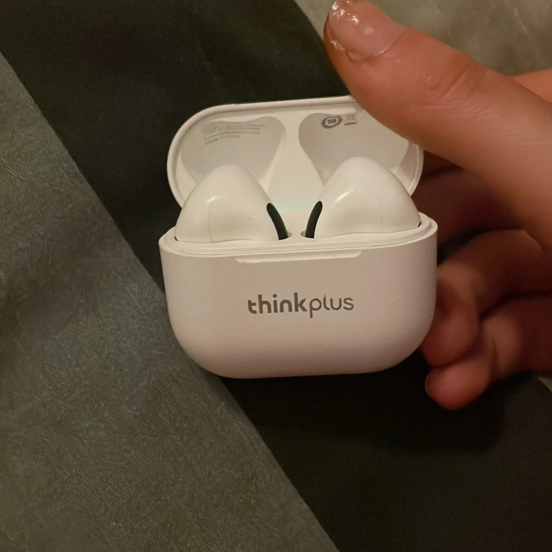 Thinkplus hörlurar - 91