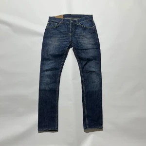 Dondup Jeans - Skick: 10/10 Nypris: 3599kr Modell: - 