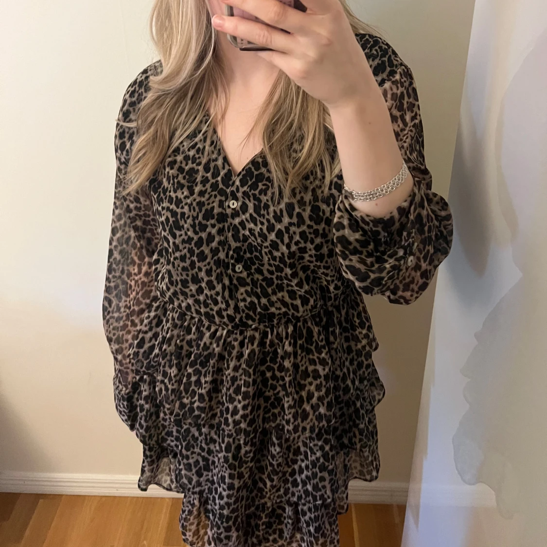 Leopardmönstrad klänning - 90