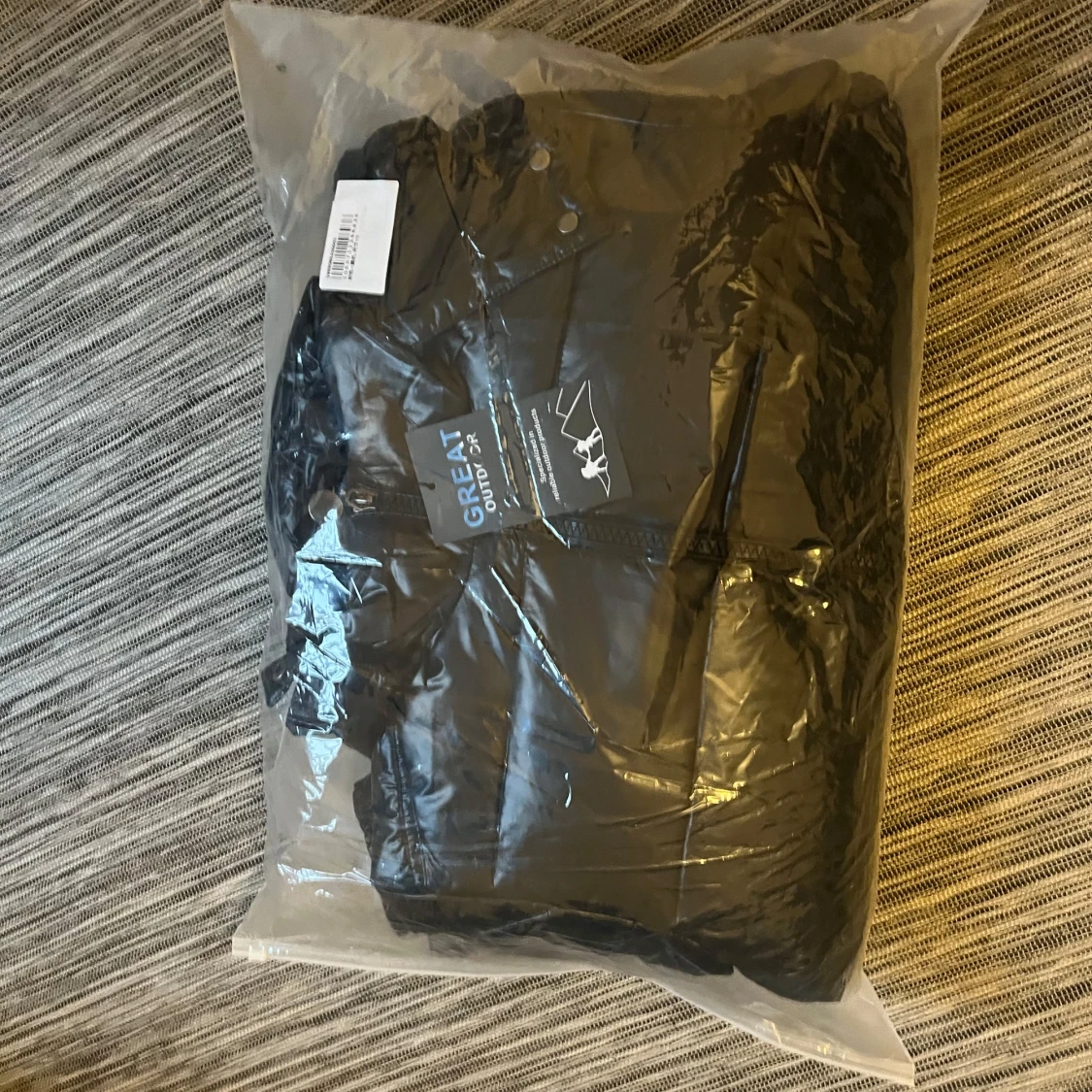 Glansig puffar jacka  - 90