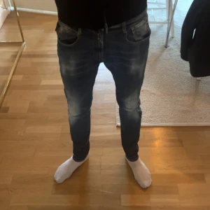 Replay anbass - Replay jeans i ganska bra skick, inga defekter. Storlek 31/32.