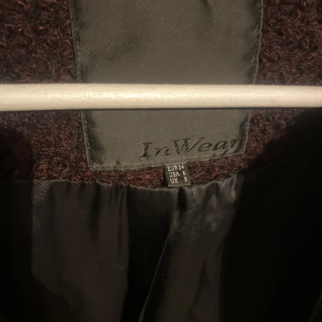 Vinröd teddyjacka från InWear - 92