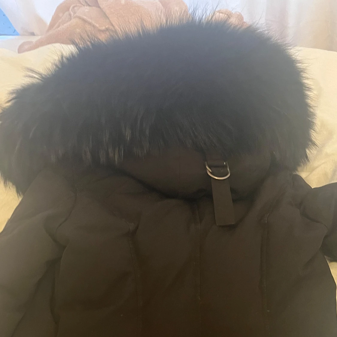 Svart parkajacka från Hollies - 91