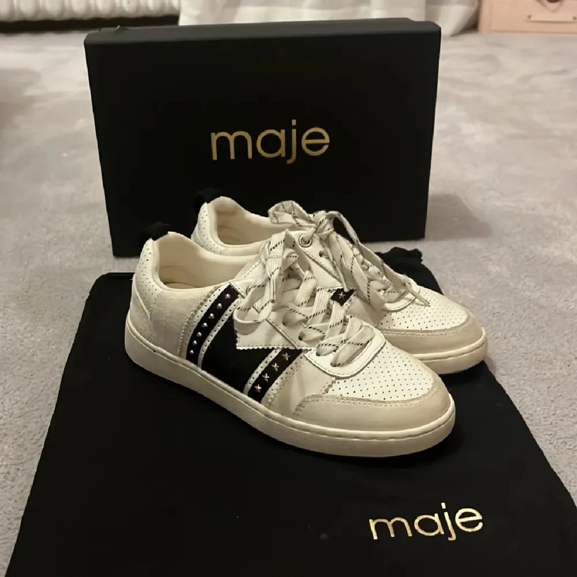 Maje sneakers!
