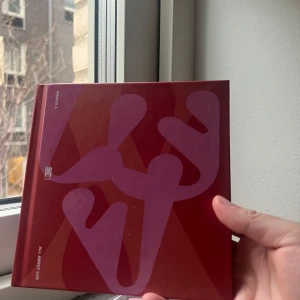 Moneta x - All About Luv - Säljer mitt minsta x album pris kan diskuteras💕