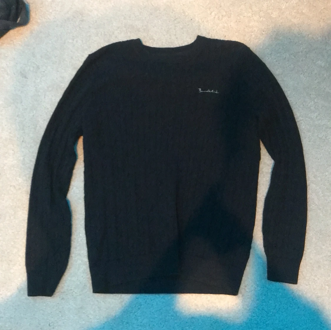 Svart stickad tröja från Bondelid - 90