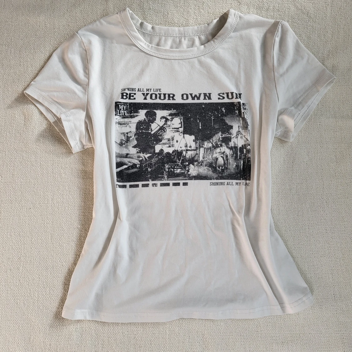 Brandy melville t-shirt