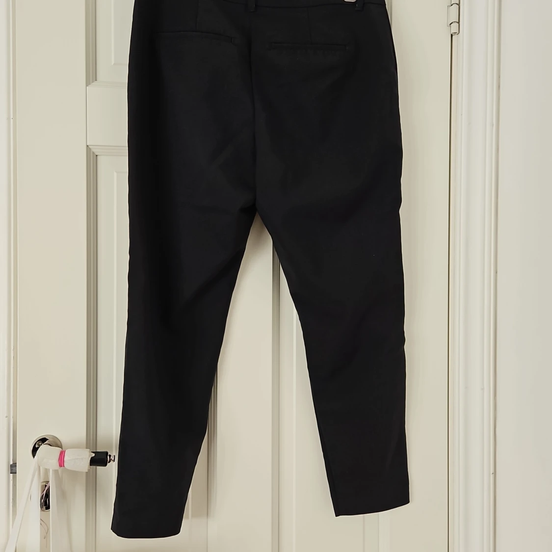 Svarta kostymbyxor - 90