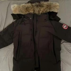 Canada goose jacka   - Köp