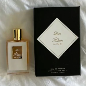 Love don’t be shy kilian paris parfym - Använd några gånger men den passar inte mig 