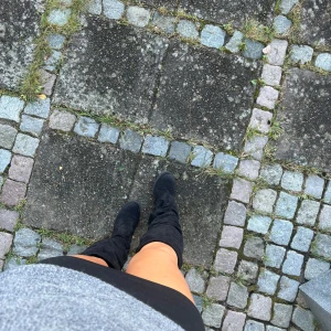 Boots/stövlar/klackar - Super söta och fina Pris kan ändras