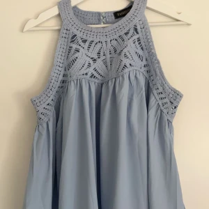 Fin topp från Missäy - Så söt tröja aldrig använd 🩵