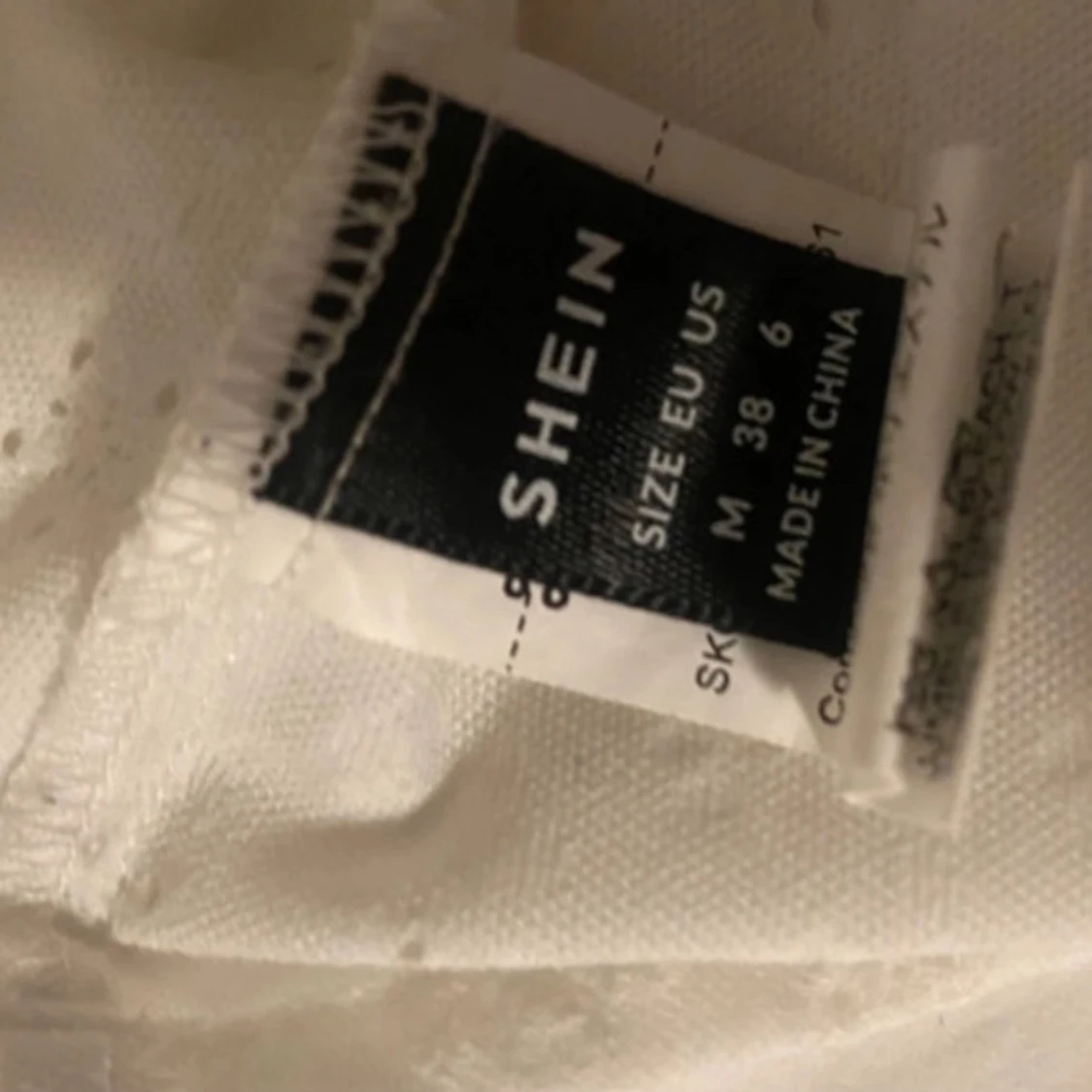 Vit blus från Shein - 92