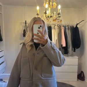 Beige kappa från KappAhl - Jätte fin💕