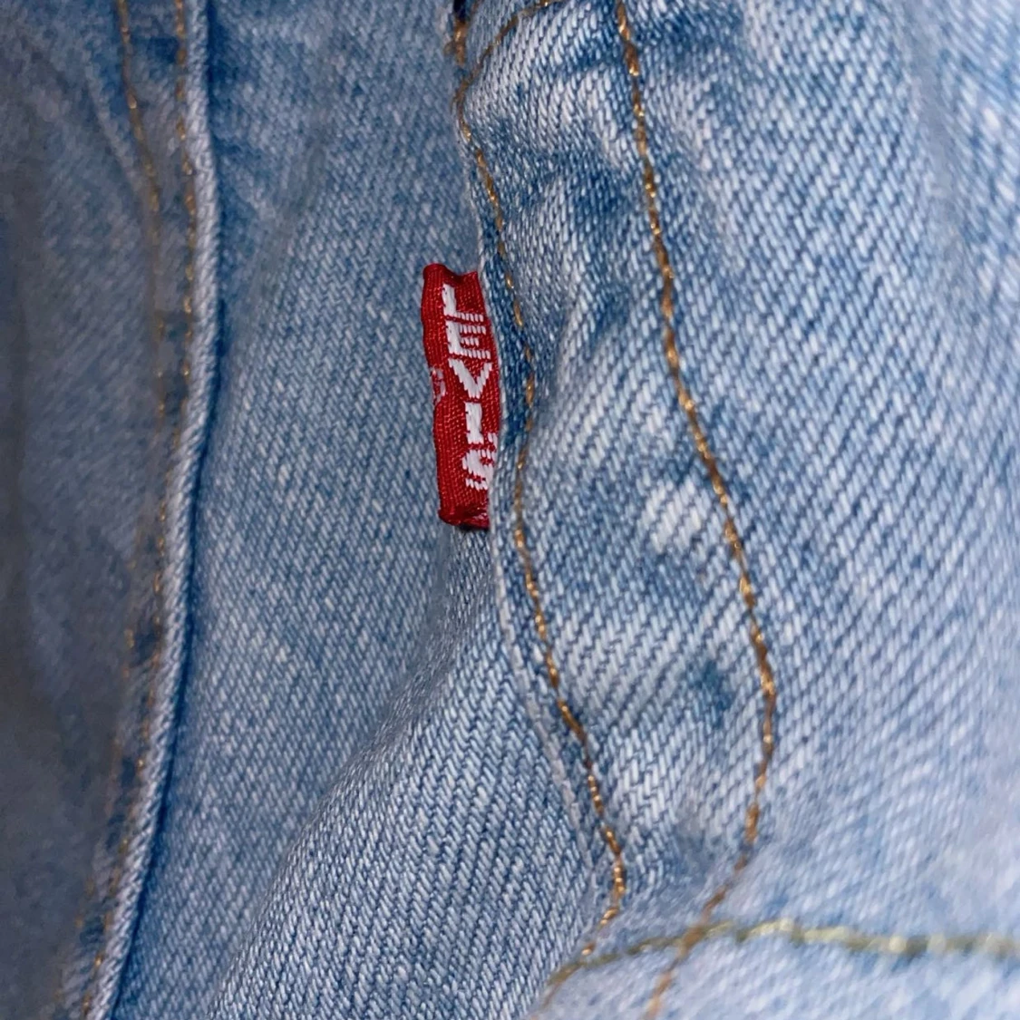 Ljusblå Levis 501 jeans - 3