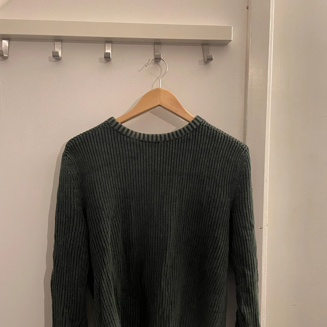 Grön stickad tröja